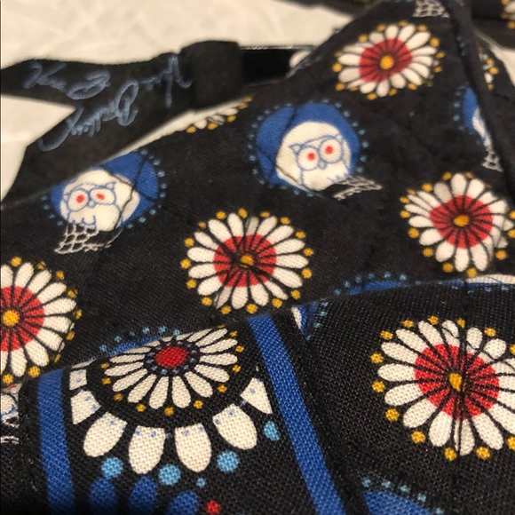 Vera Bradley Navy Owls Quilted Canvas Crossbody Hobo Bag 12”x3”x6” - Picture 2 of 9